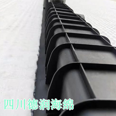 虹吸排水槽